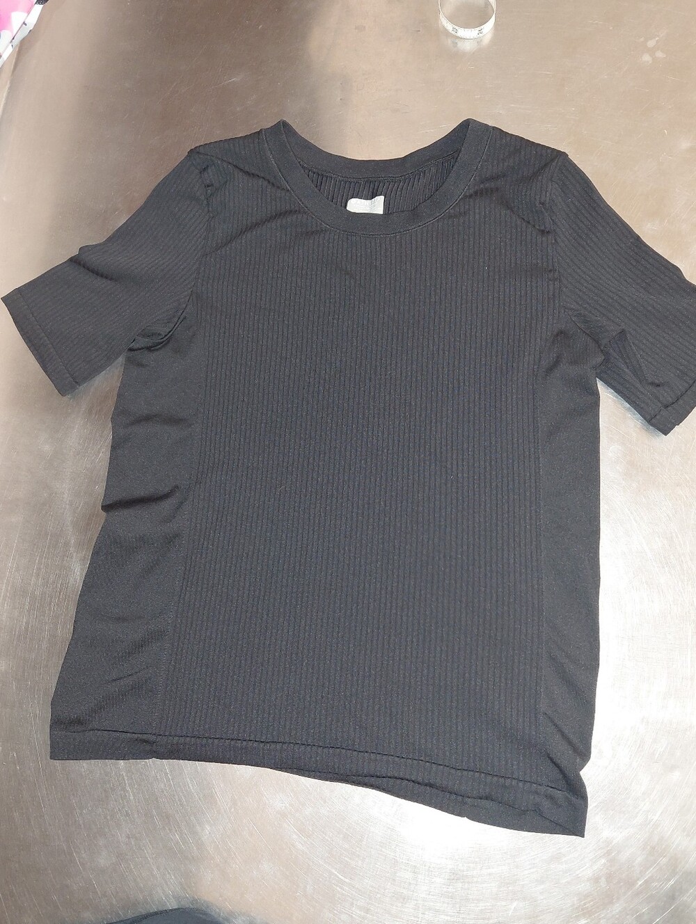Athleta| Signature Ribbed Cropped Tee - Picture 4 of 8